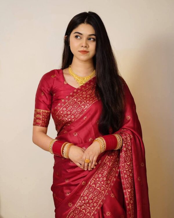 বধুয়া বেনারসি