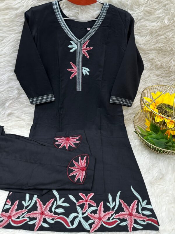 সেঞ্চুরিপাতা সম্পূর্ণ রেডি করা টু পিস - Image 3